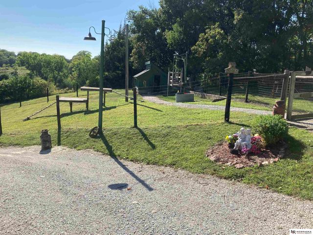 2818 Wintersteen Road, Plattsmouth, NE 68048