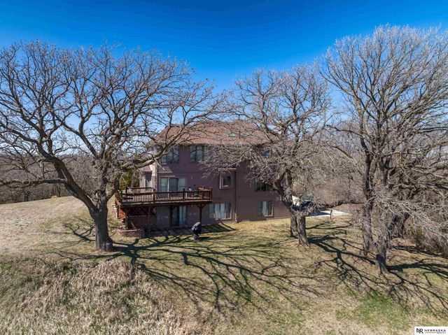2818 Wintersteen Road, Plattsmouth, NE 68048