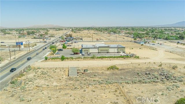 90 Palmdale Blvd, Sun Village, CA 93543