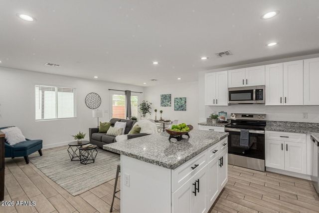1823 W Hadley Street, Phoenix, AZ 85007