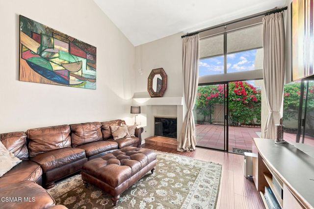 292 San Vincente Circle, Newbury Park, CA 91320