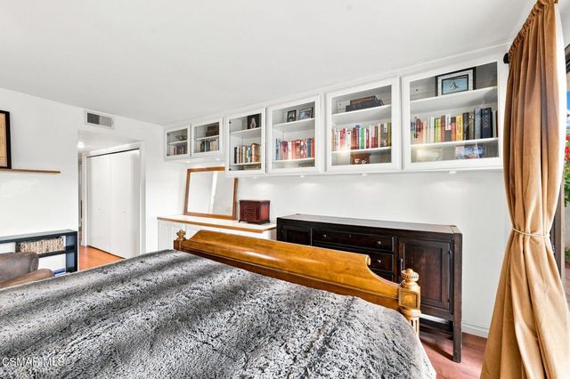 292 San Vincente Circle, Newbury Park, CA 91320