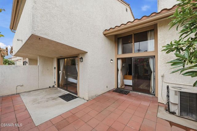 292 San Vincente Circle, Newbury Park, CA 91320