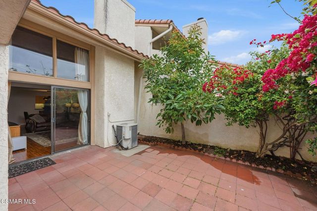 292 San Vincente Circle, Newbury Park, CA 91320
