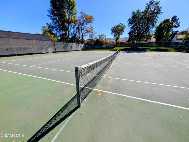 292 San Vincente Circle, Newbury Park, CA 91320