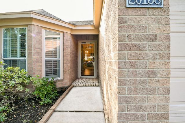 20138 East Lakebridge Ln, Richmond, TX 77441