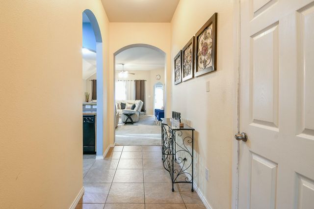 20138 East Lakebridge Ln, Richmond, TX 77441