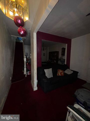 744 BARTLETT AVE, Baltimore, MD 21218