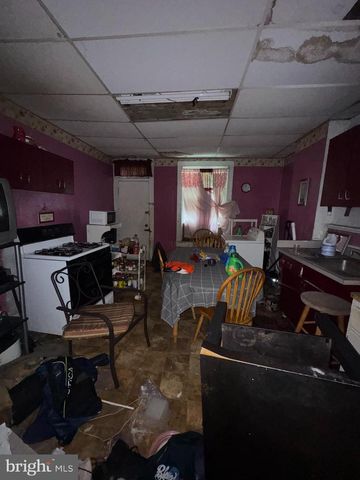 744 BARTLETT AVE, Baltimore, MD 21218