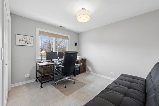 346 E South Street, Elmhurst, IL 60126