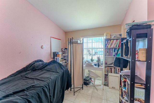 2936 SW 11th Court, Fort Lauderdale, FL 33312