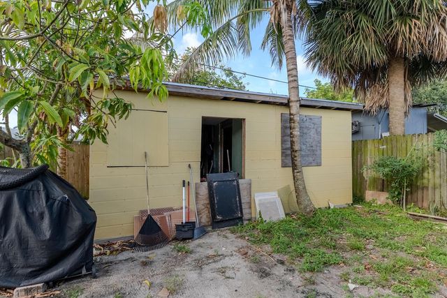 2936 SW 11th Court, Fort Lauderdale, FL 33312