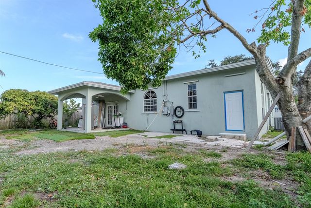2936 SW 11th Court, Fort Lauderdale, FL 33312