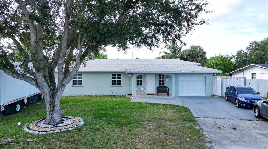 2936 SW 11th Court, Fort Lauderdale, FL 33312
