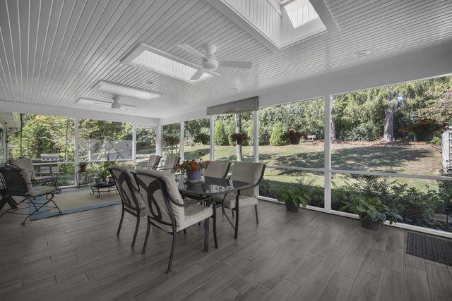 733 Mount Parnassus Drive, Granville, OH 43023