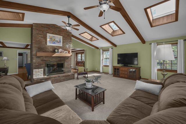 733 Mount Parnassus Drive, Granville, OH 43023