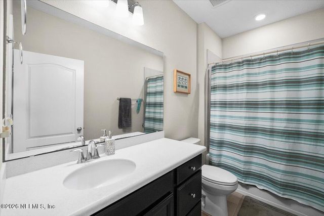 1703 MATHEWS MANOR Drive, Jacksonville, FL 32211