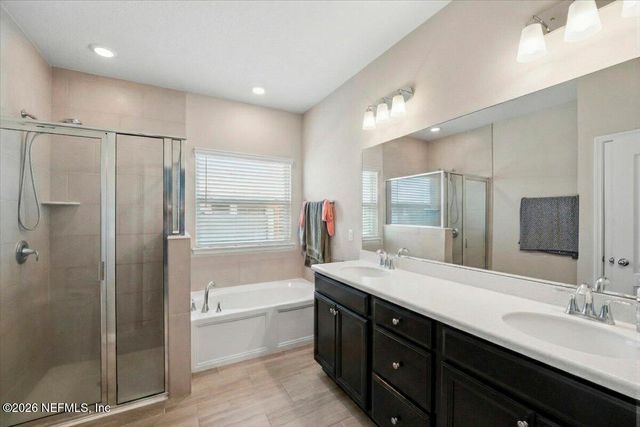 1703 MATHEWS MANOR Drive, Jacksonville, FL 32211