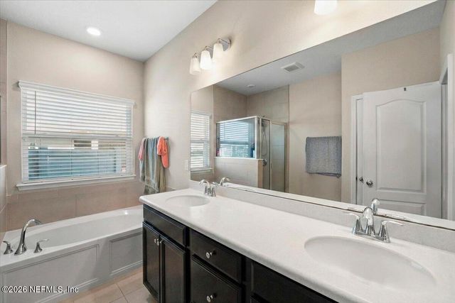 1703 MATHEWS MANOR Drive, Jacksonville, FL 32211