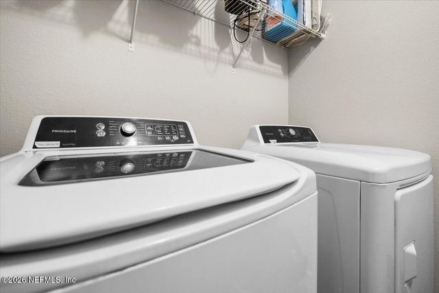 1703 MATHEWS MANOR Drive, Jacksonville, FL 32211