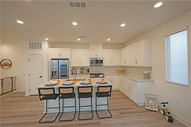 2101 Acara Circle, San Diego, CA 92154