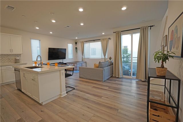 2101 Acara Circle, San Diego, CA 92154