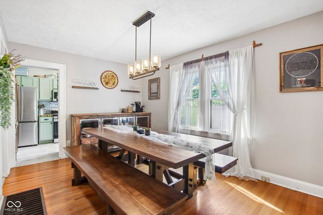 5607 Carrollton Avenue, Indianapolis, IN 46220