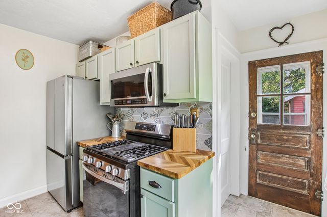 5607 Carrollton Avenue, Indianapolis, IN 46220