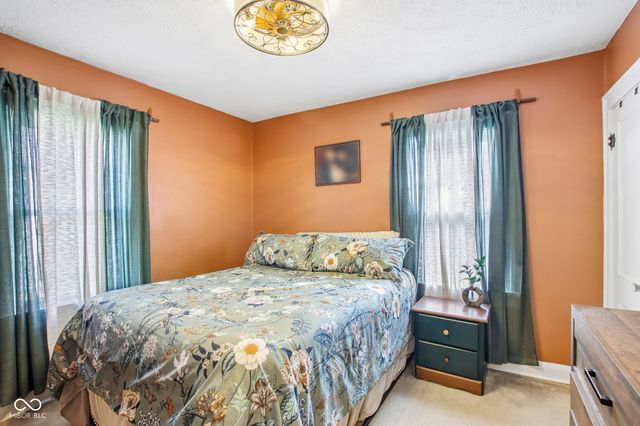 5607 Carrollton Avenue, Indianapolis, IN 46220