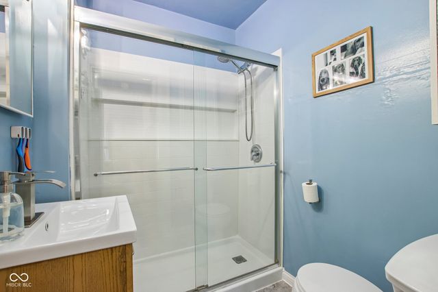 5607 Carrollton Avenue, Indianapolis, IN 46220