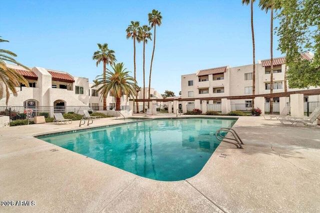 4730 W NORTHERN Avenue 2117, Glendale, AZ 85301