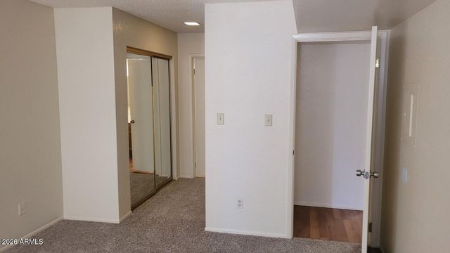 4730 W NORTHERN Avenue 2117, Glendale, AZ 85301