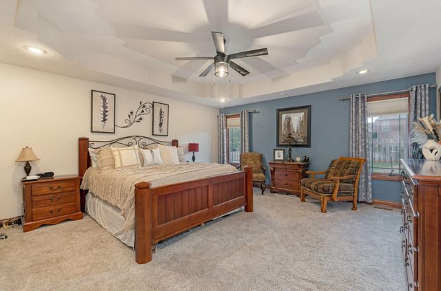 1004 W Glacier Court, Nixa, MO 65714