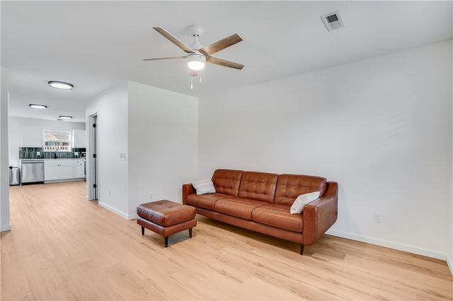 3504 SW Landau Court, Bentonville, AR 72712