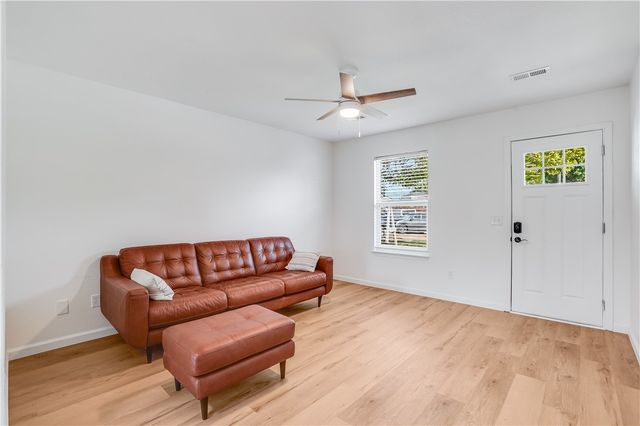 3504 SW Landau Court, Bentonville, AR 72712