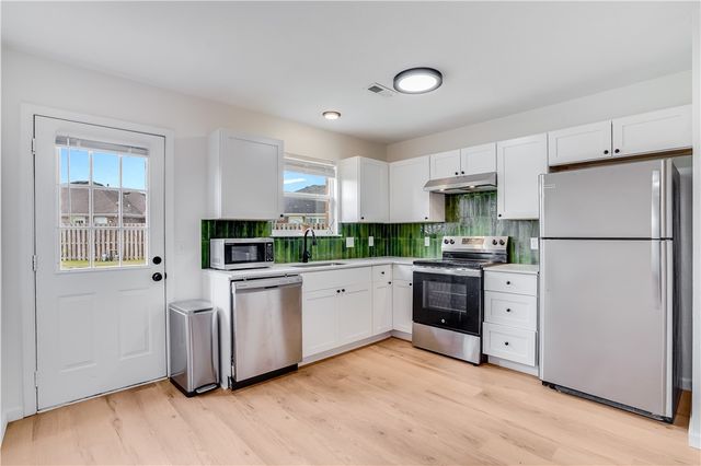 3504 SW Landau Court, Bentonville, AR 72712