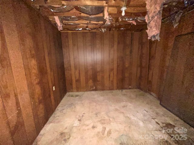 2330 40th Avenue Court NE, Hickory, NC 28601