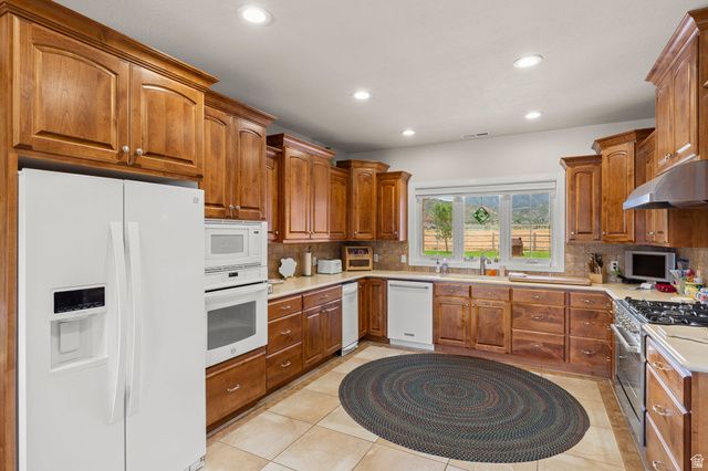 520 N OLD PARAGONAH HWY, Parowan, UT 84761