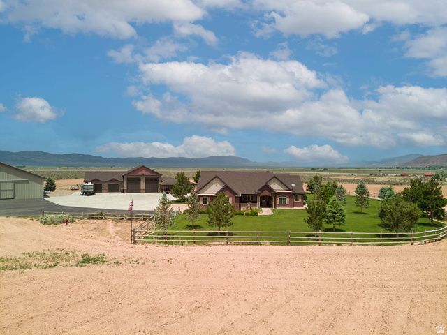 520 N OLD PARAGONAH HWY, Parowan, UT 84761
