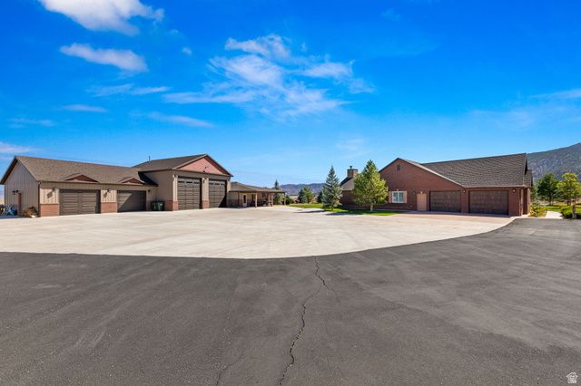 520 N OLD PARAGONAH HWY, Parowan, UT 84761