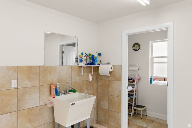 520 N OLD PARAGONAH HWY, Parowan, UT 84761