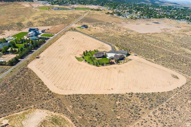 520 N OLD PARAGONAH HWY, Parowan, UT 84761
