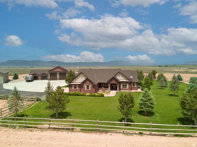 520 N OLD PARAGONAH HWY, Parowan, UT 84761