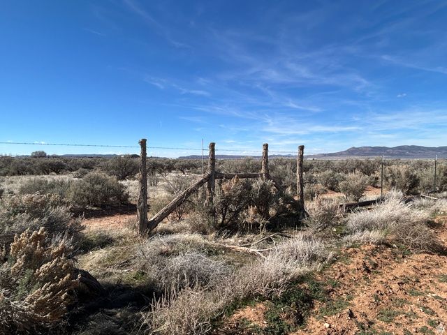 520 N OLD PARAGONAH HWY, Parowan, UT 84761