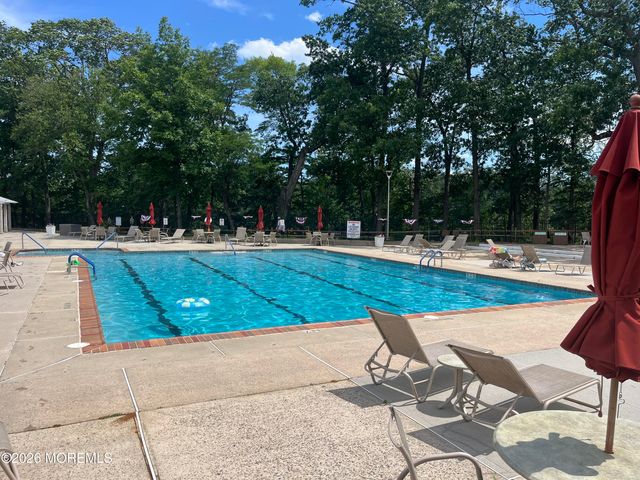 18 Lexington Court, Red Bank, NJ 07701