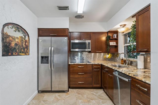 812 AGNES DRIVE, Altamonte Springs, FL 32701