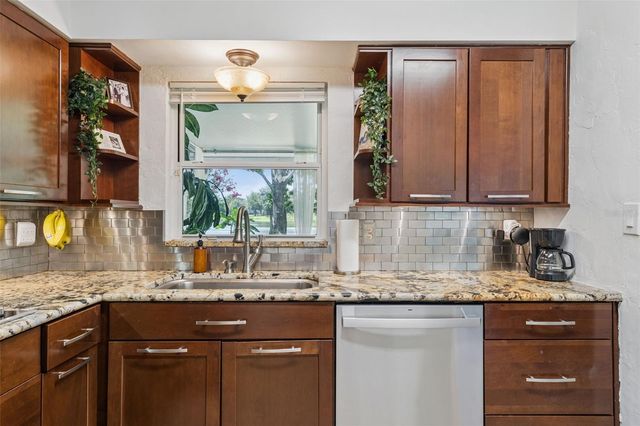 812 AGNES DRIVE, Altamonte Springs, FL 32701