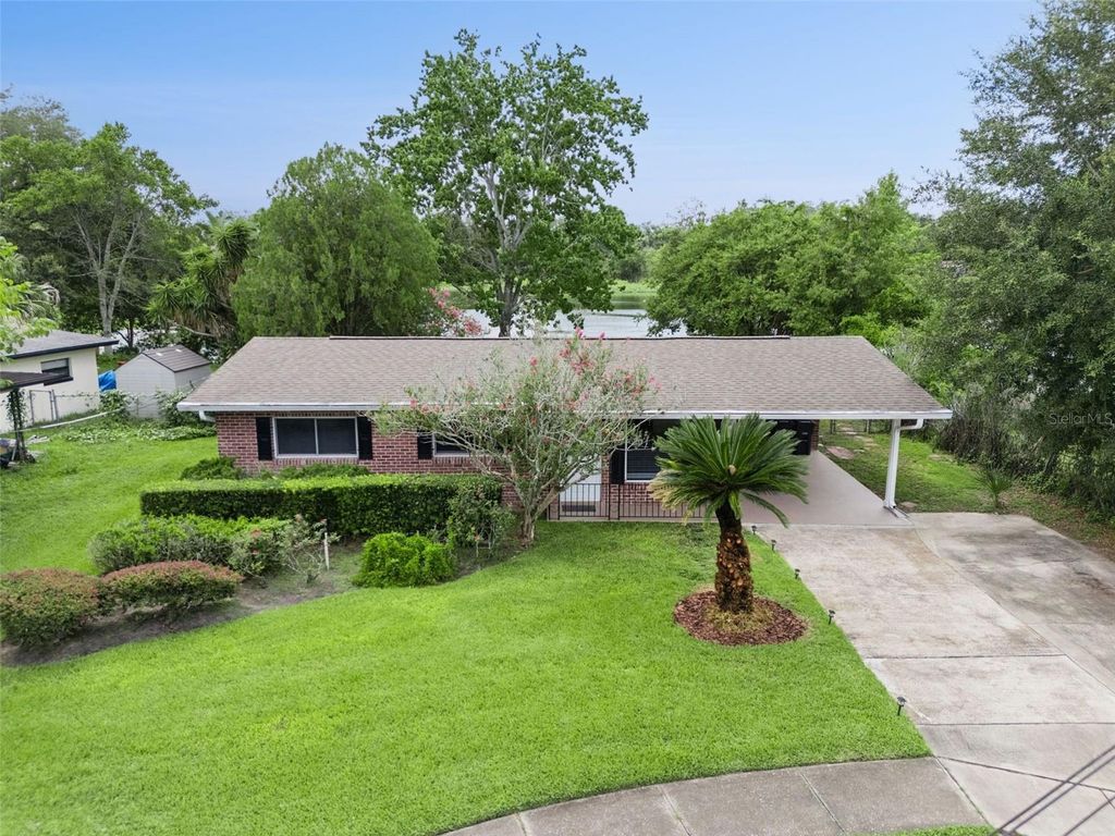 812 AGNES DRIVE, Altamonte Springs, FL 32701