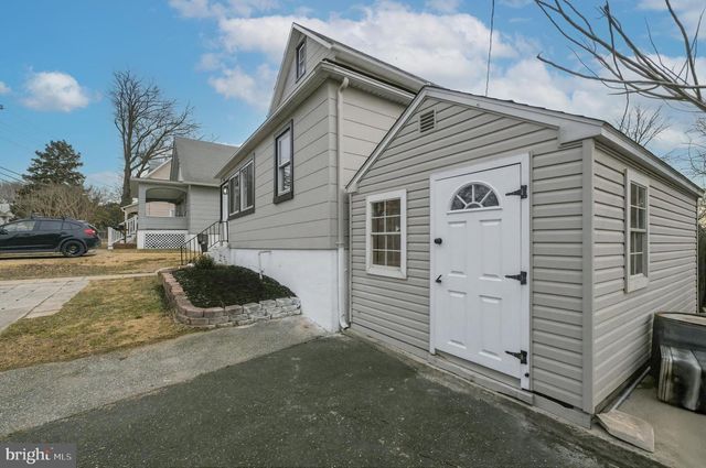 5909 MARLUTH AVE, Baltimore, MD 21206