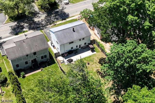 202 Lake Shore Dr, Parsippany-troy Hills Twp., NJ 07034